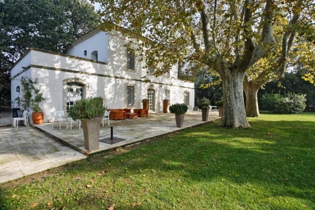 Mas Des Becasses, En Provence - 22 Personnes Villa Arles Exterior photo