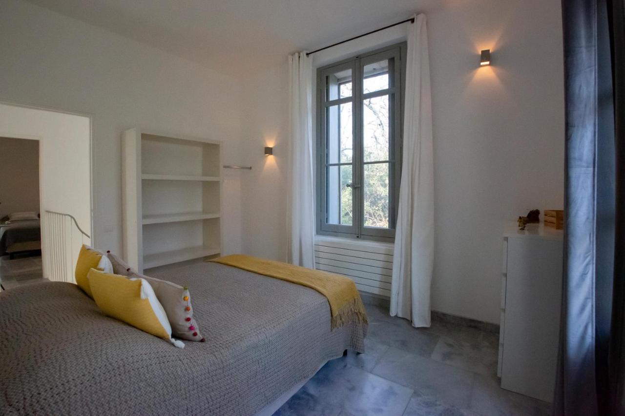 Mas Des Becasses, En Provence - 22 Personnes Villa Arles Exterior photo