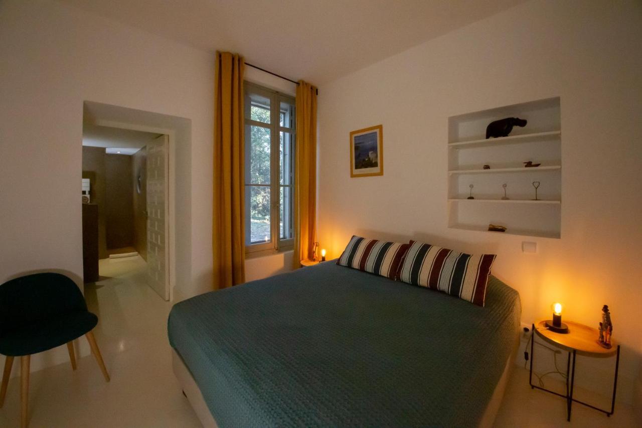 Mas Des Becasses, En Provence - 22 Personnes Villa Arles Exterior photo