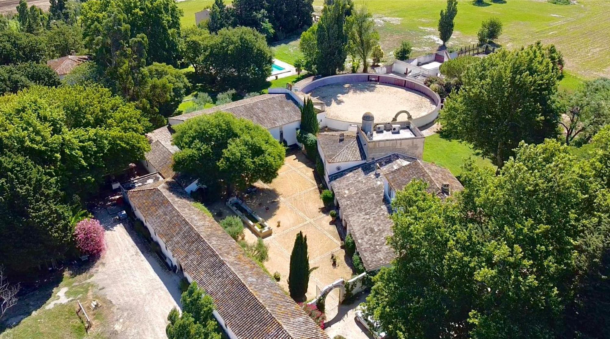 Mas Des Becasses, En Provence - 22 Personnes Villa Arles Exterior photo