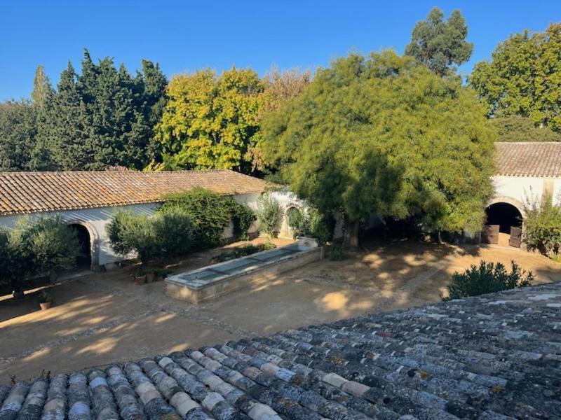 Mas Des Becasses, En Provence - 22 Personnes Villa Arles Exterior photo